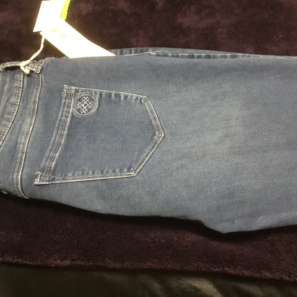 Jeans - Laurie Felt Pull-On BootCut (MED) Knit Clean Jean NICE! - Picture 3 of 10